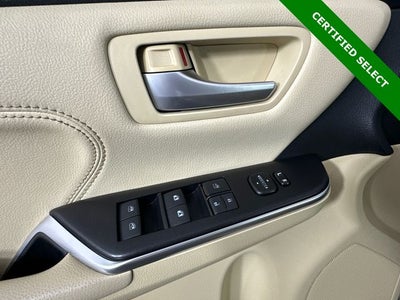 2016 Toyota Camry XLE
