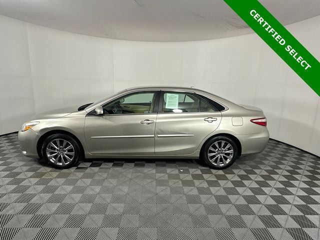 2016 Toyota Camry XLE