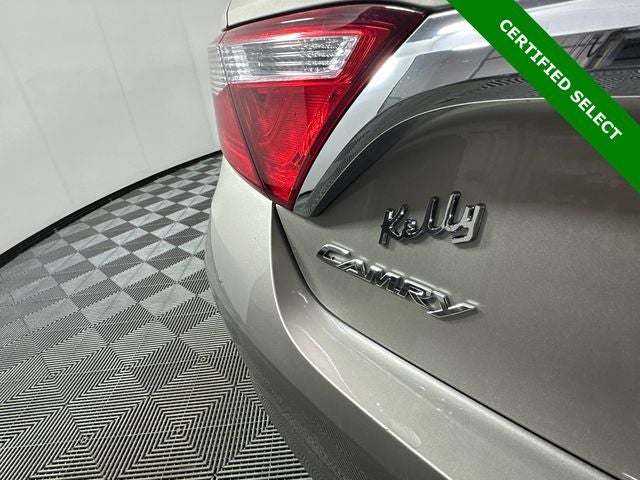 2016 Toyota Camry XLE