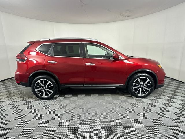 2020 Nissan Rogue SL