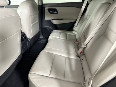 2023 Nissan Rogue SV Premium Package