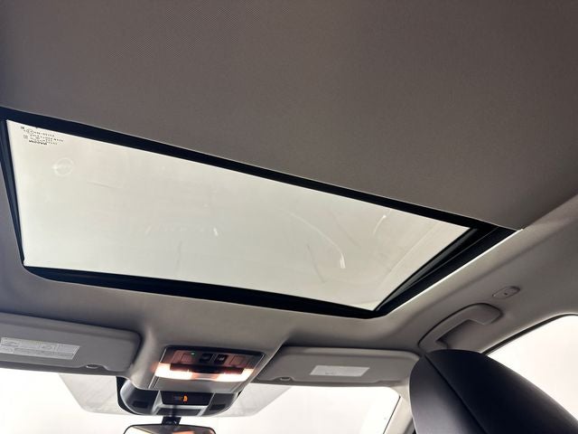 2023 Nissan Rogue SV Premium Package