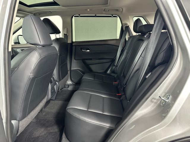 2023 Nissan Rogue SV Premium Package
