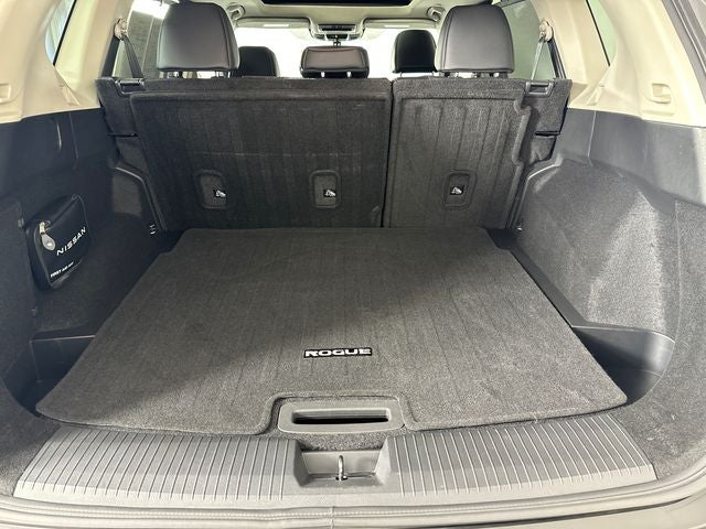 2023 Nissan Rogue SV Premium Package