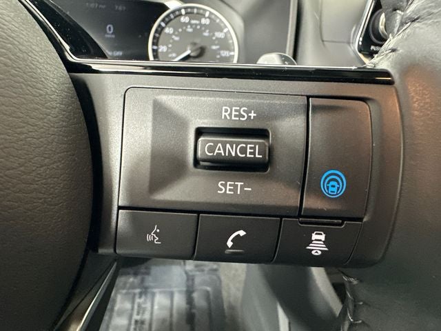 2023 Nissan Rogue SV Premium Package