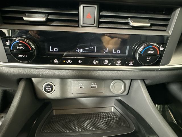 2023 Nissan Rogue SV Premium Package