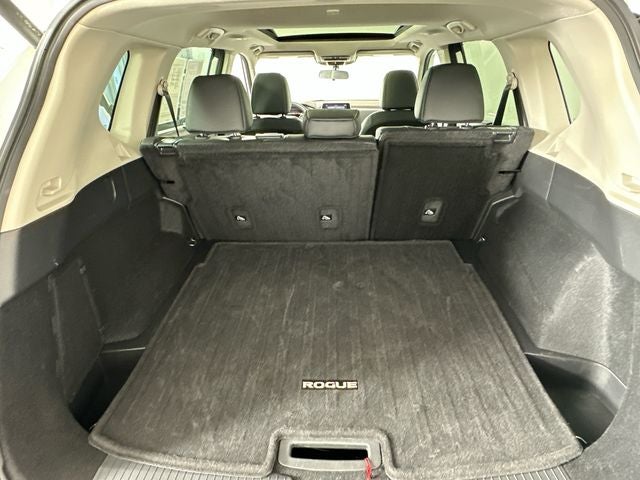 2023 Nissan Rogue SV Premium Package