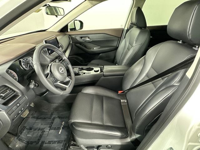 2023 Nissan Rogue SV Premium Package