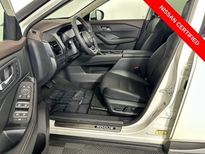2023 Nissan Rogue SL Premium Package