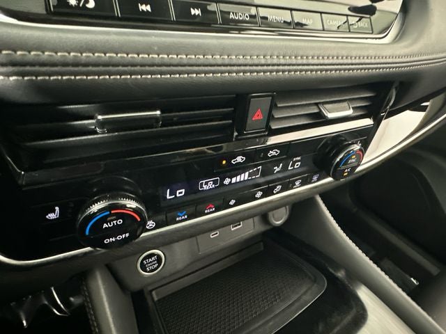 2023 Nissan Rogue SL Premium Package