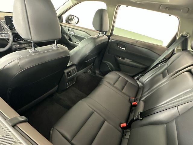 2023 Nissan Rogue SL Premium Package