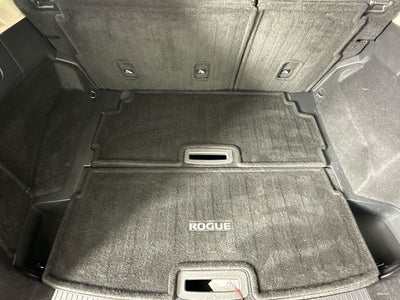 2023 Nissan Rogue SL Premium Package