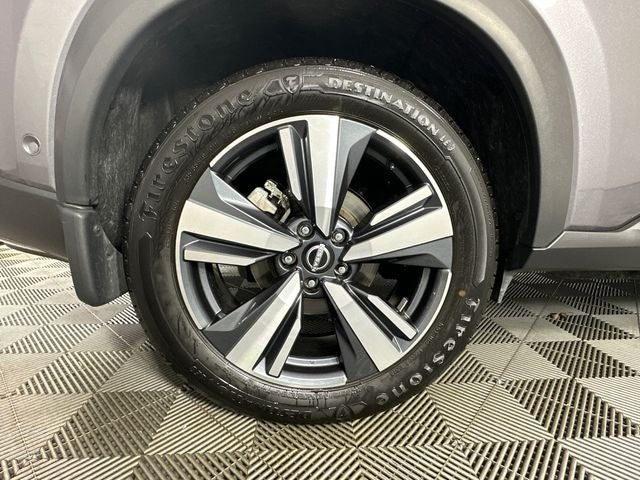 2023 Nissan Rogue SL Premium Package