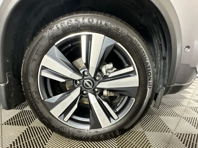 2023 Nissan Rogue SL Premium Package