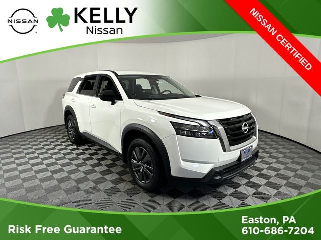 2024 Nissan Pathfinder S