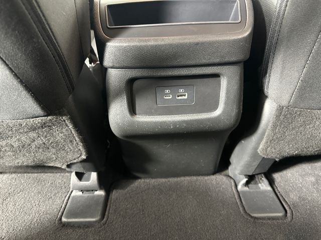 2024 Nissan Pathfinder S