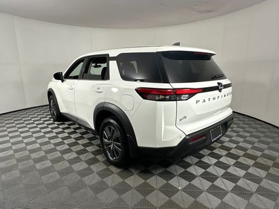 2024 Nissan Pathfinder S