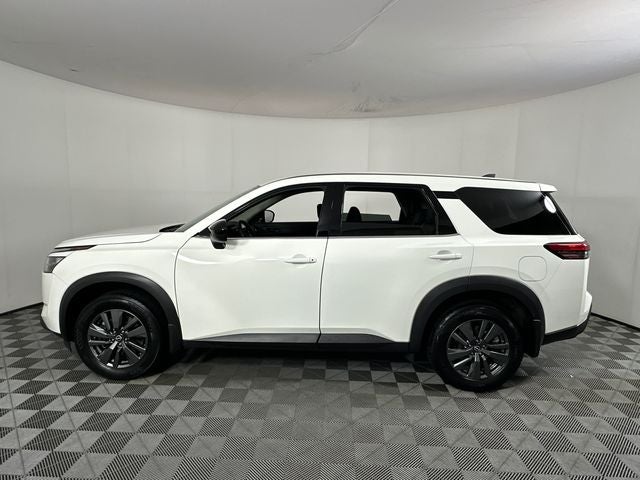 2024 Nissan Pathfinder S
