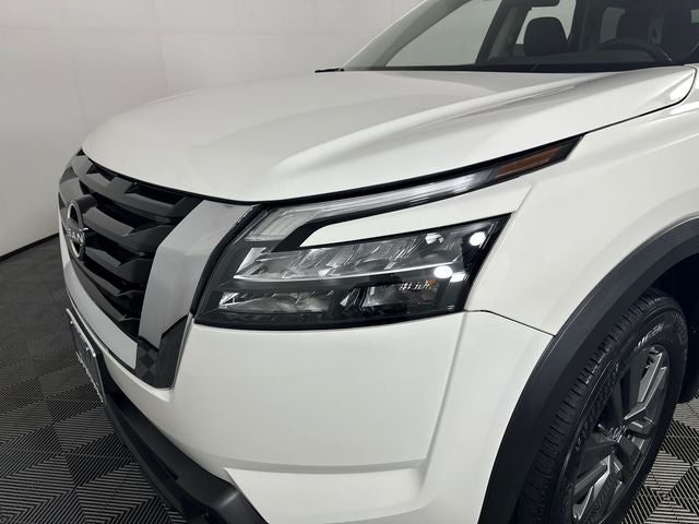2024 Nissan Pathfinder S