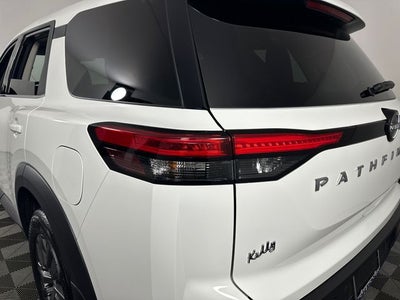 2024 Nissan Pathfinder S