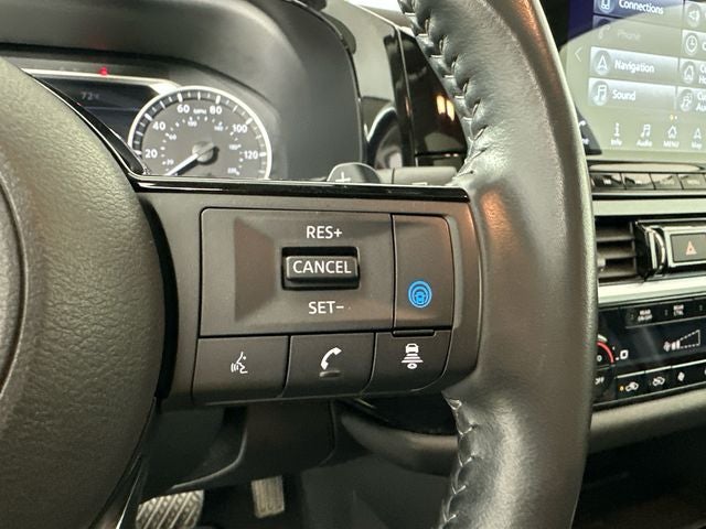 2024 Nissan Pathfinder SL Premium Package