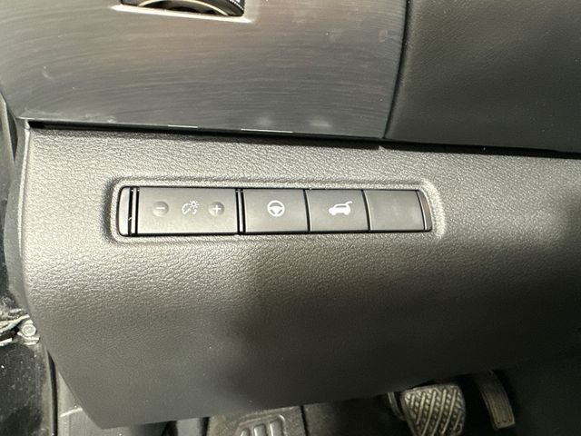 2024 Nissan Pathfinder SL Premium Package