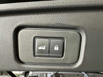 2024 Nissan Pathfinder SL Premium Package