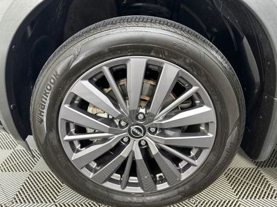 2024 Nissan Pathfinder SL Premium Package