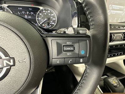 2023 Nissan Pathfinder SL Premium Package