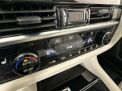 2023 Nissan Pathfinder SL Premium Package
