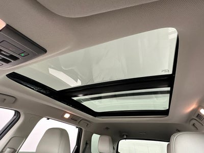 2023 Nissan Pathfinder SL Premium Package