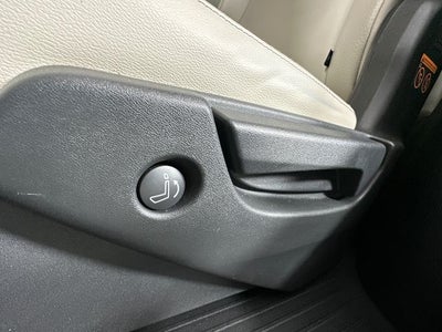 2023 Nissan Pathfinder SL Premium Package
