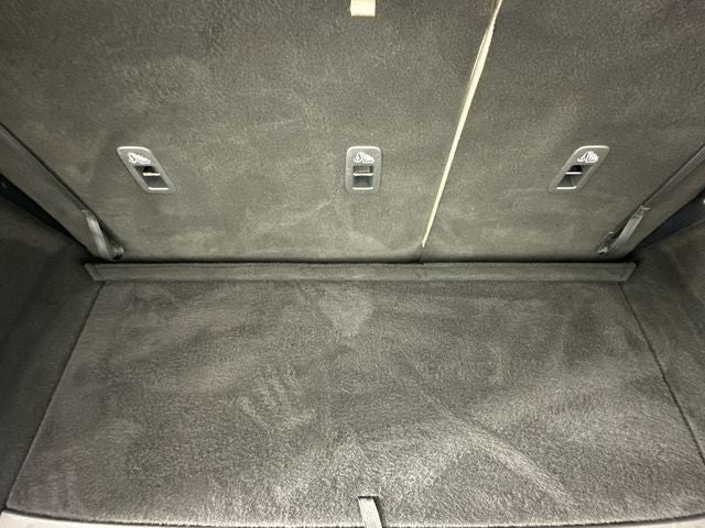 2023 Nissan Pathfinder SL Premium Package