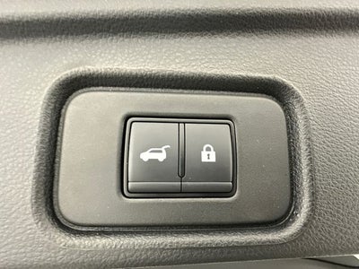 2023 Nissan Pathfinder SL Premium Package