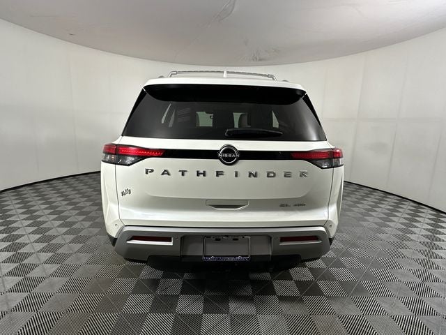 2023 Nissan Pathfinder SL Premium Package