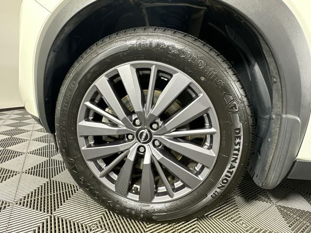 2023 Nissan Pathfinder SL Premium Package