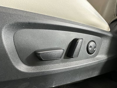 2023 Nissan Pathfinder SL Premium Package