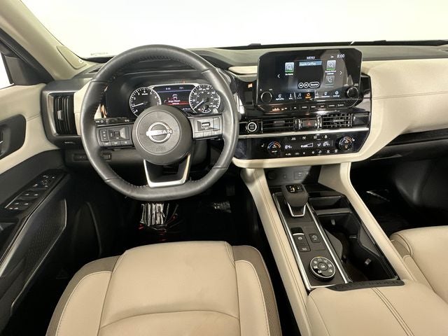 2023 Nissan Pathfinder SL Premium Package