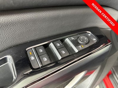 2023 Nissan Pathfinder SL Premium Package