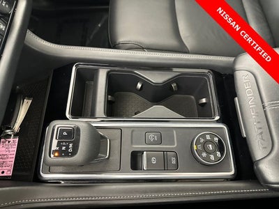 2023 Nissan Pathfinder SL Premium Package