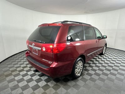 2008 Toyota Sienna Base