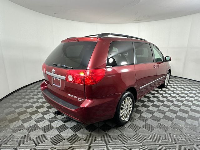 2008 Toyota Sienna Base
