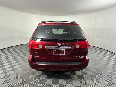 2008 Toyota Sienna Base