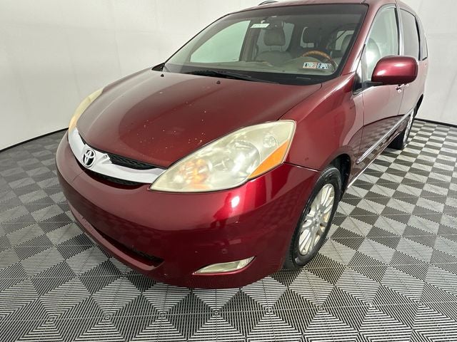 2008 Toyota Sienna Base