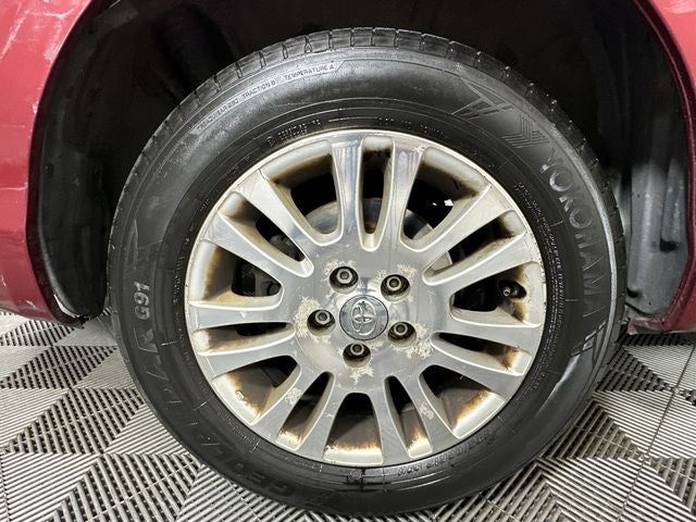 2008 Toyota Sienna Base