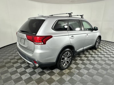 2018 Mitsubishi Outlander ES