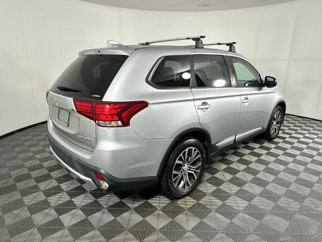 2018 Mitsubishi Outlander ES