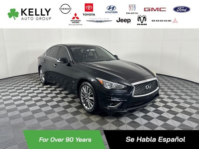 2018 INFINITI Q50 2.0t LUXE
