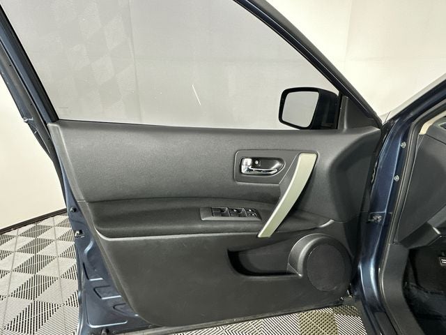 2012 Nissan Rogue SV
