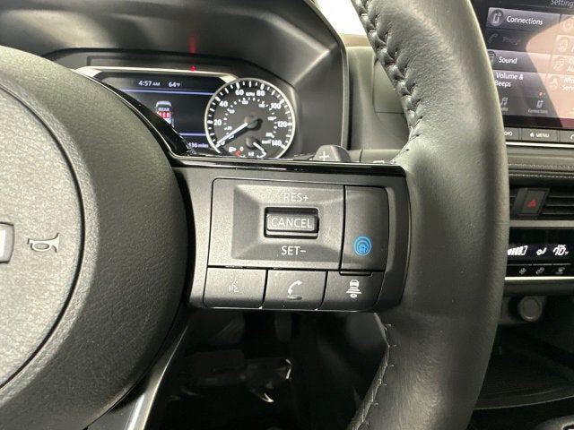 2023 Nissan Rogue SV Midnight Edition & Premium Package